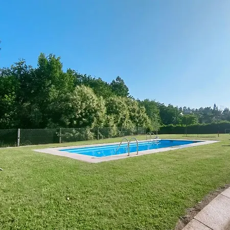 Nyaraló Gran Casa Pareada Con Piscina En Vigo Vigo